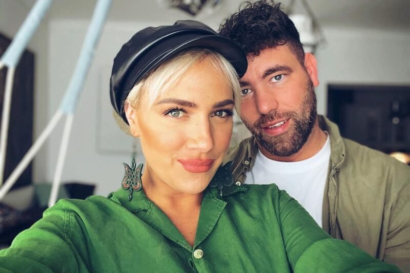 💖 Nem várt fordulat! Ilyen nincs! Tóth Gabiék újra együtt! 📸 Közös fotóval üzenték mindenkinek: a szerelem nem múlt el közöttük, bármi történt is… Részletek a hozzászólásokban 👇