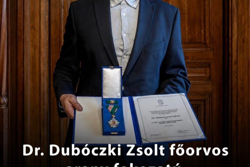 Arany fokozatú elismerést kapott Dr. Dubóczki Zsolt főorvos , aki a nyílt utcán megmentette a szíven szúrt férfi életét
