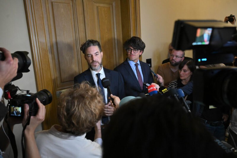 Szijjártó mindenre azt mondta a nemzetbiztonsági meghallgatásán, hogy a lelkiismerete tiszta